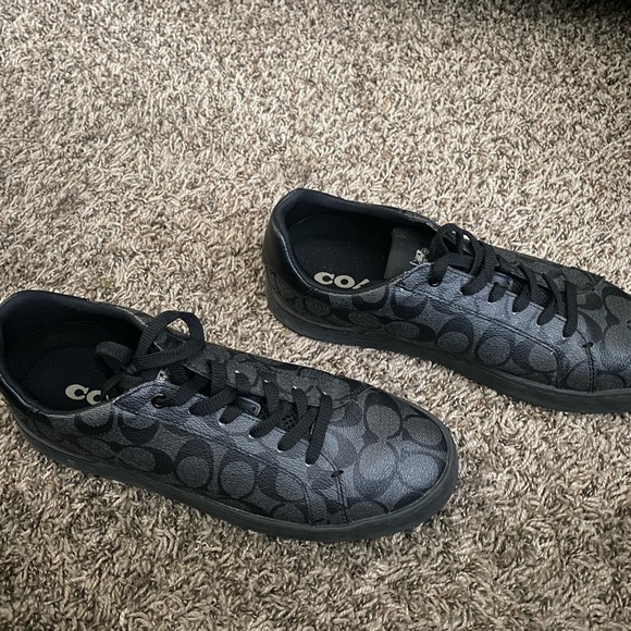 Coach signature sneaker - Picture 2 of 2